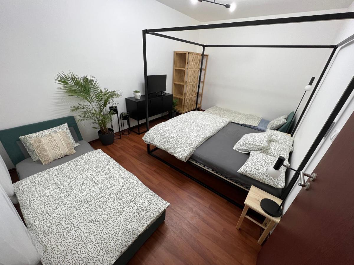 Susilova 14 Apartments I Přerov Esterno foto
